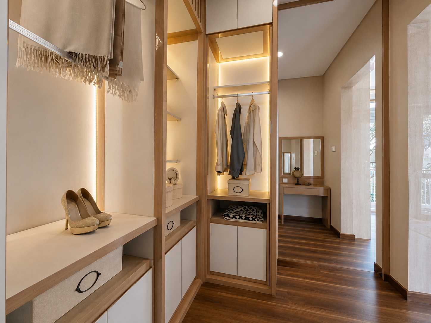 Walk in Closet