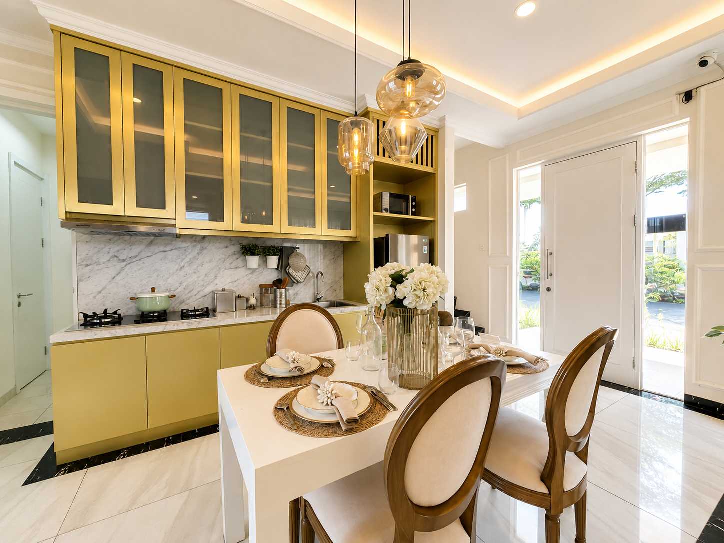 Kitchen & Dinning Room